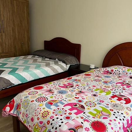 Departamento Sector De La Embajada Americana Кито Экстерьер фото
