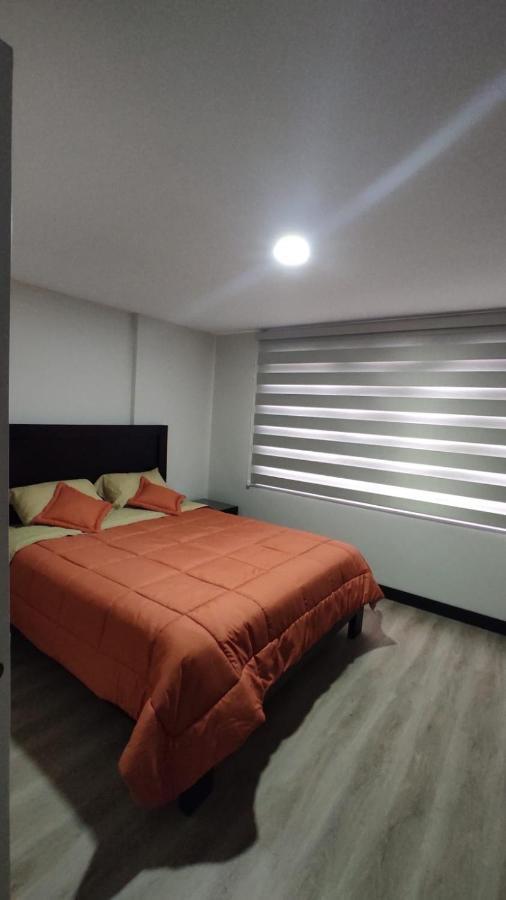 Departamento Sector De La Embajada Americana Кито Экстерьер фото