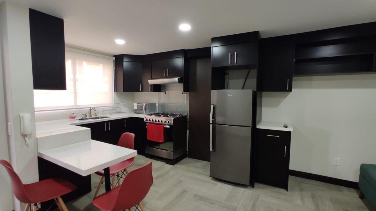 Departamento Sector De La Embajada Americana Кито Экстерьер фото
