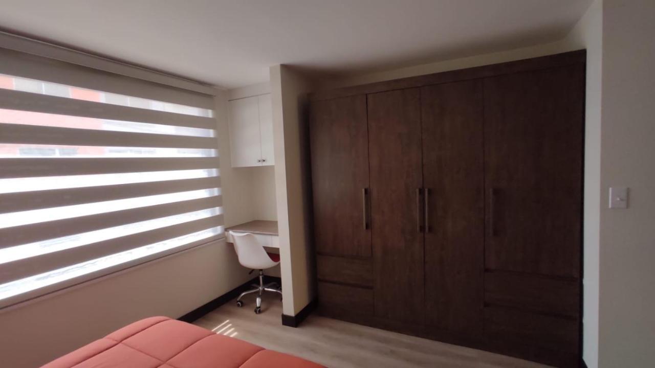 Departamento Sector De La Embajada Americana Кито Экстерьер фото